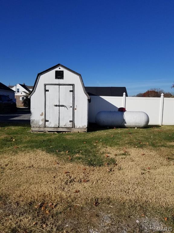 13 North Service Road St. Peters, MO 63376 - Photo 34 of 36