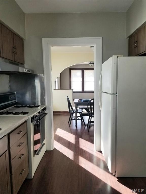 13 North Service Road St. Peters, MO 63376 - Photo 9 of 36