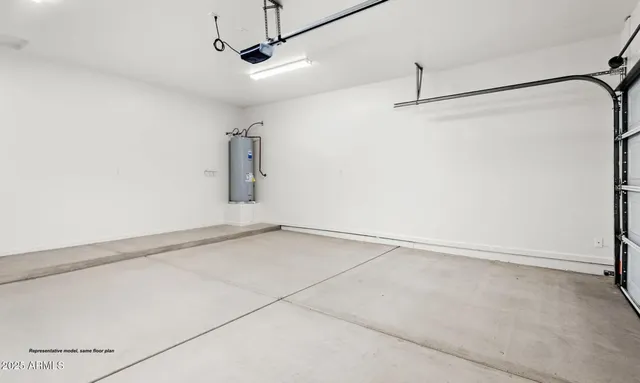 a view of a room with an empty space