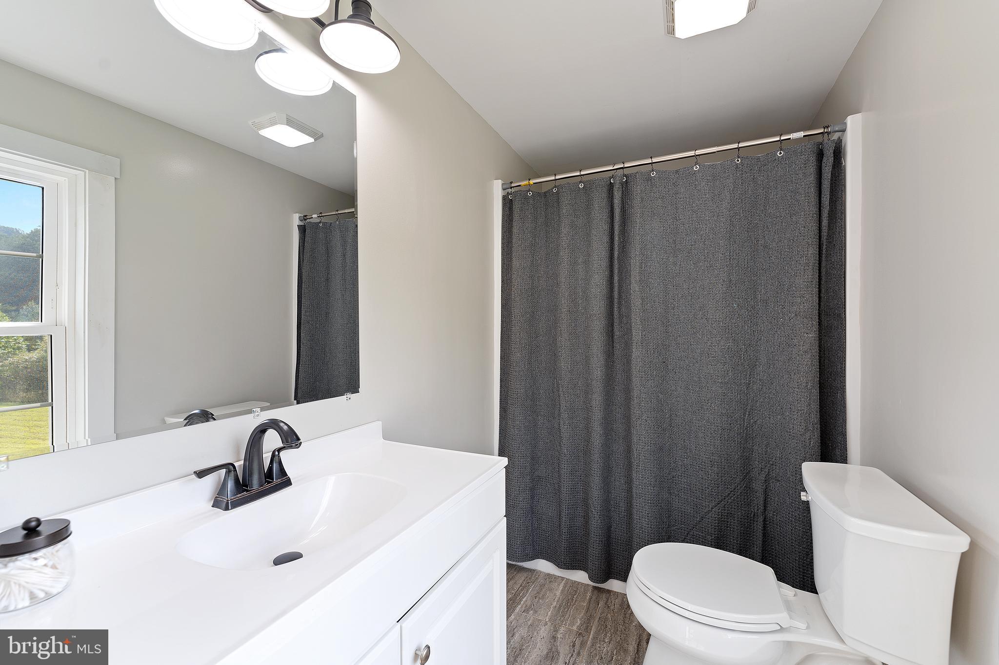 43 Briar Patch Lane Boston, VA 22713 - Photo 39 of 73 2nd full bath remolded