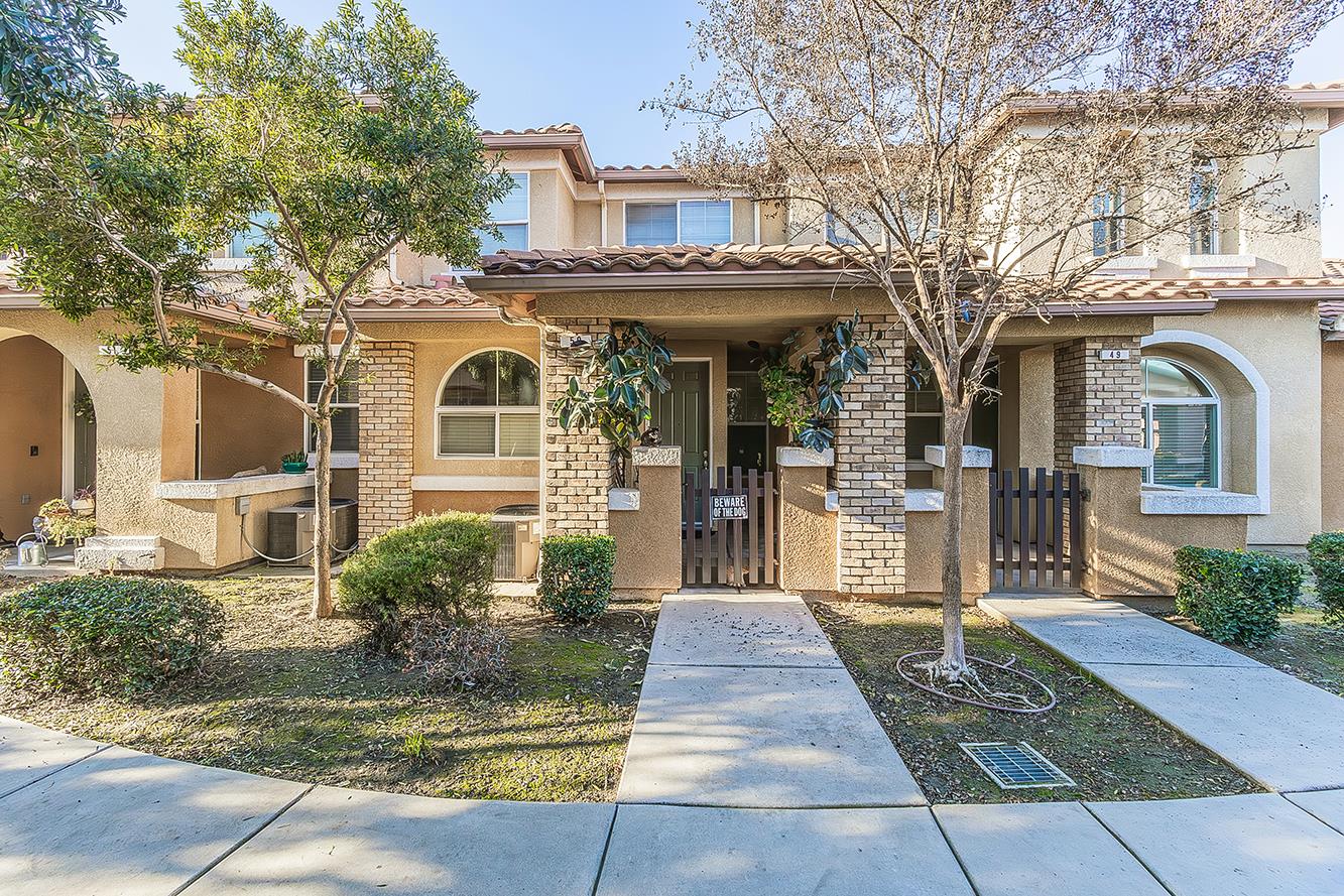 1146 West Walter Avenue, Unit 50 Fowler, CA 93625 - Photo 2 of 26