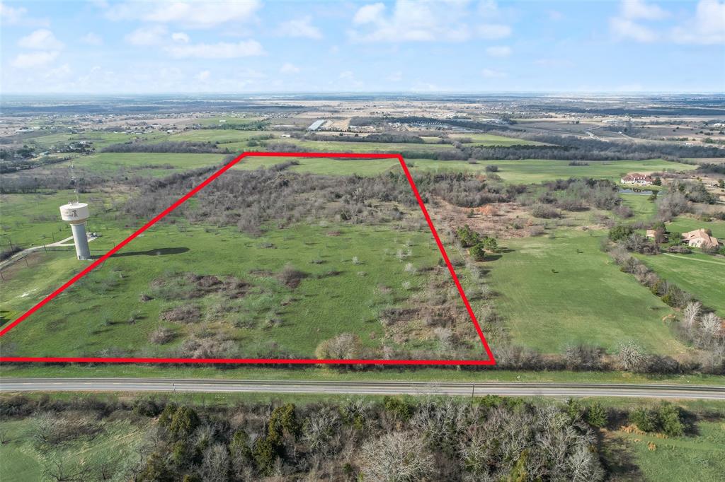 429 Terrell Tx 75160 Terrell, TX 75161 - Photo 4 of 11 a view of a park with large trees and plants
