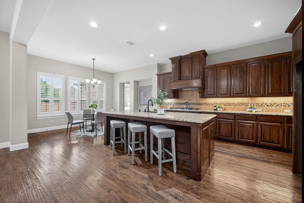 1651 Saddle Tree Road Frisco, TX 75036 - Photo 14 of 40
