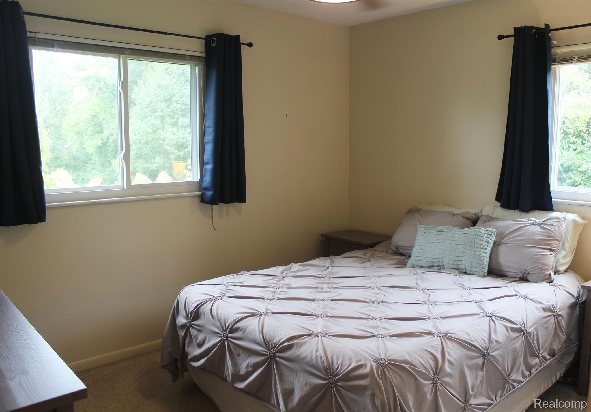 5691 Dexter-Pinckney Road Dexter, MI 48130 - Photo 23 of 34 Master bedroom