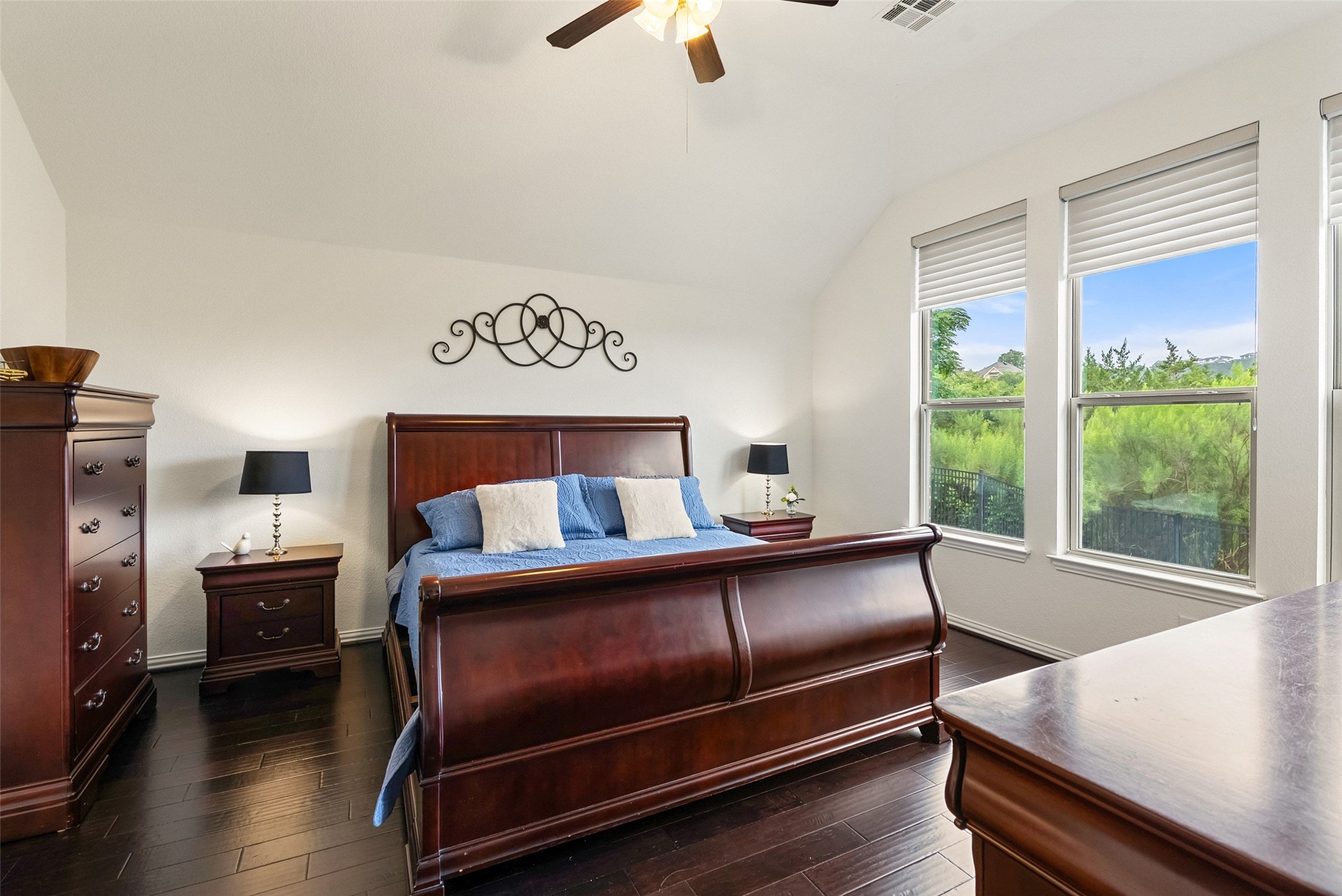 3400 Venezia View Leander, TX 78641 - Photo 19 of 40
