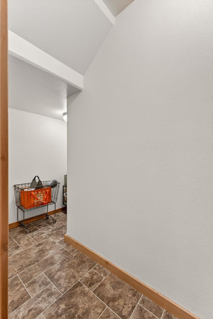 31 Eagle Trail Cascade, ID 83611 - Photo 21 of 50 Main Floor Guest room , Has a huge closet!