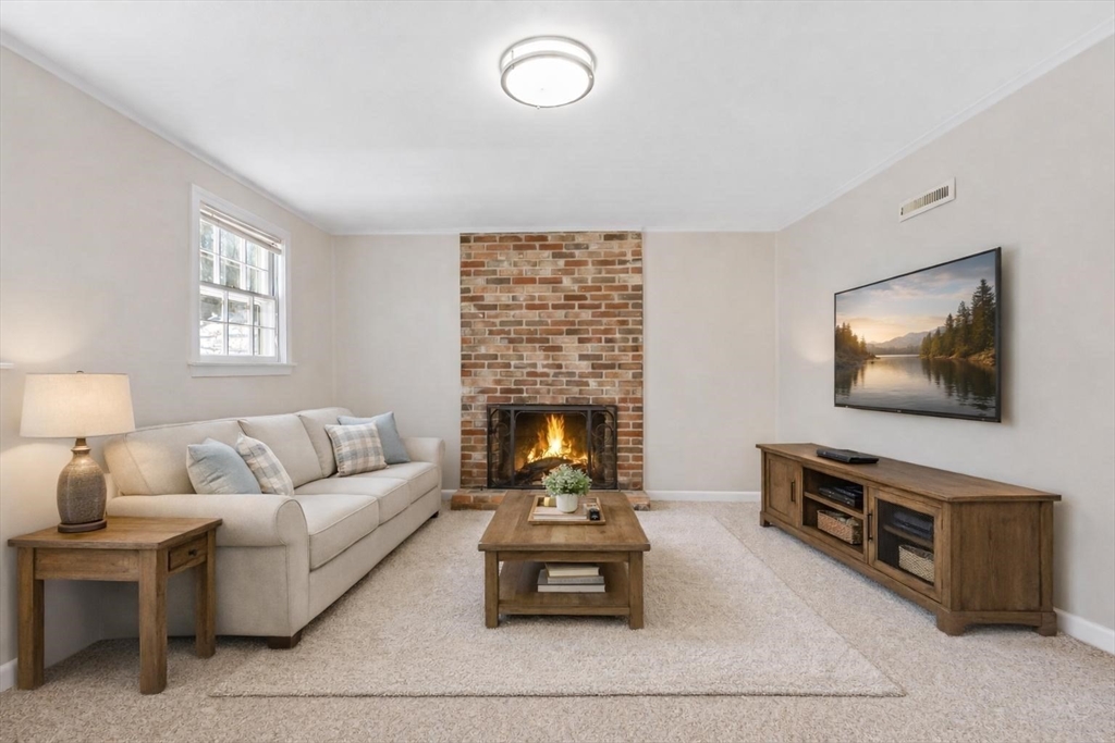 11 Juniper Brook Road Northborough, MA 01532 - Photo 27 of 41