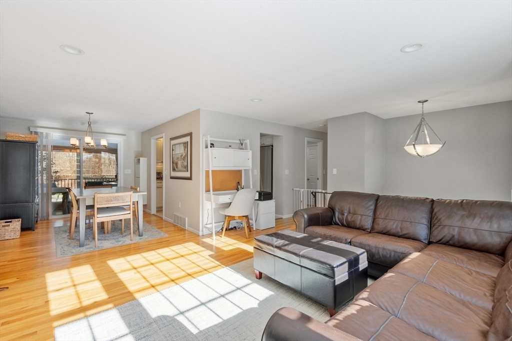 11 Juniper Brook Road Northborough, MA 01532 - Photo 9 of 41