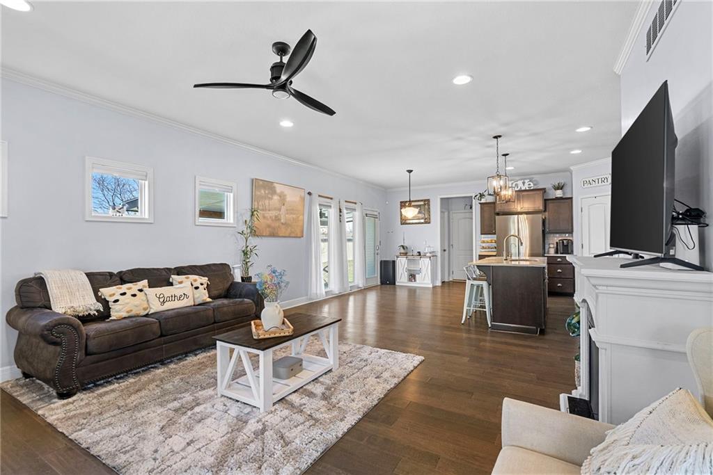 231 Jenny Lane Raymore, MO 64083 - Photo 12 of 29