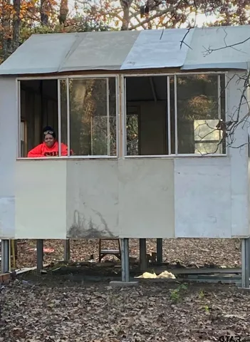 $279,000 | 1998 Christine Street, Blossom, TX 75416