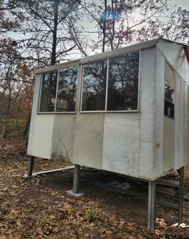 $279,000 | 1998 Christine Street, Blossom, TX 75416