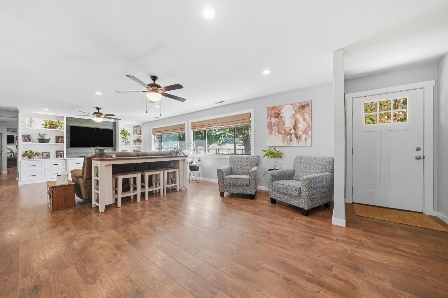 10376 Tabeaud Road Pine Grove, CA 95665 - Photo 16 of 70 a living room with furniture and flat screen tv