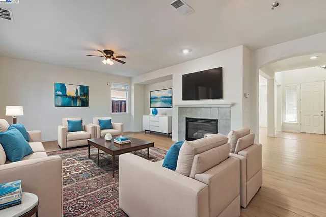 $700,000 | 5675 Arcadia Circle, Discovery Bay, CA 94505