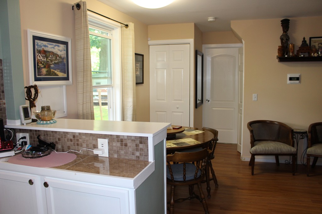864 Patriots Road Templeton, MA 01468 - Photo 8 of 19