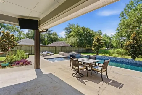 $412,900 | 1615 Lawton Drive, Sulphur, LA 70665