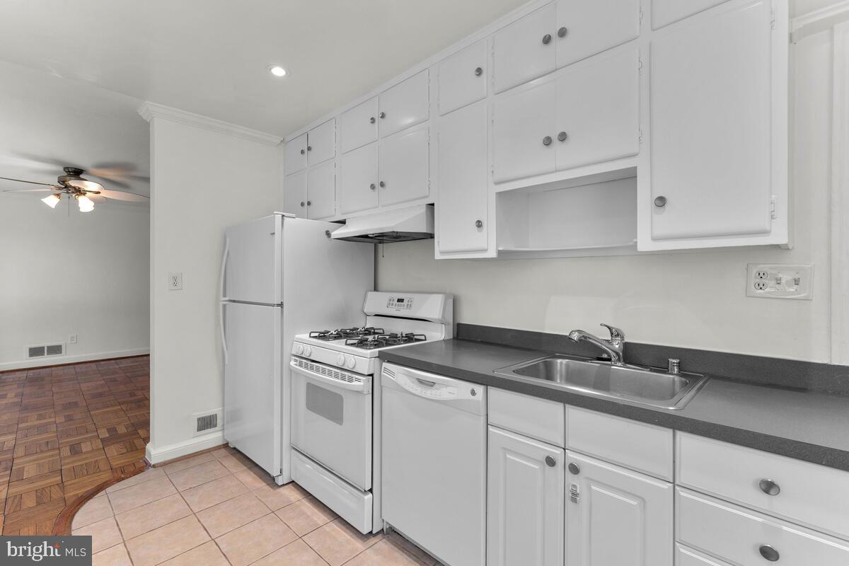 8616 Jones Mill Road Chevy Chase, MD 20815 - Photo 9 of 29