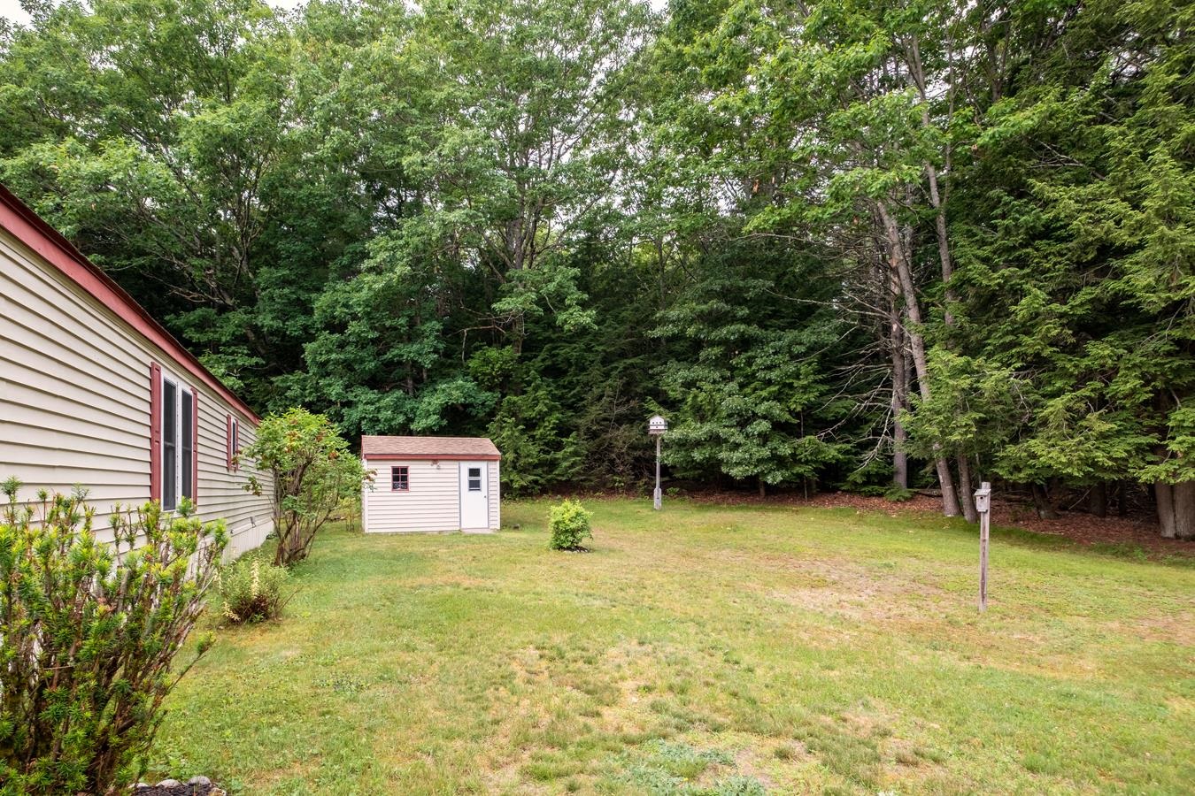 58 Monadnock Drive Rochester, NH 03867 - Photo 5 of 32