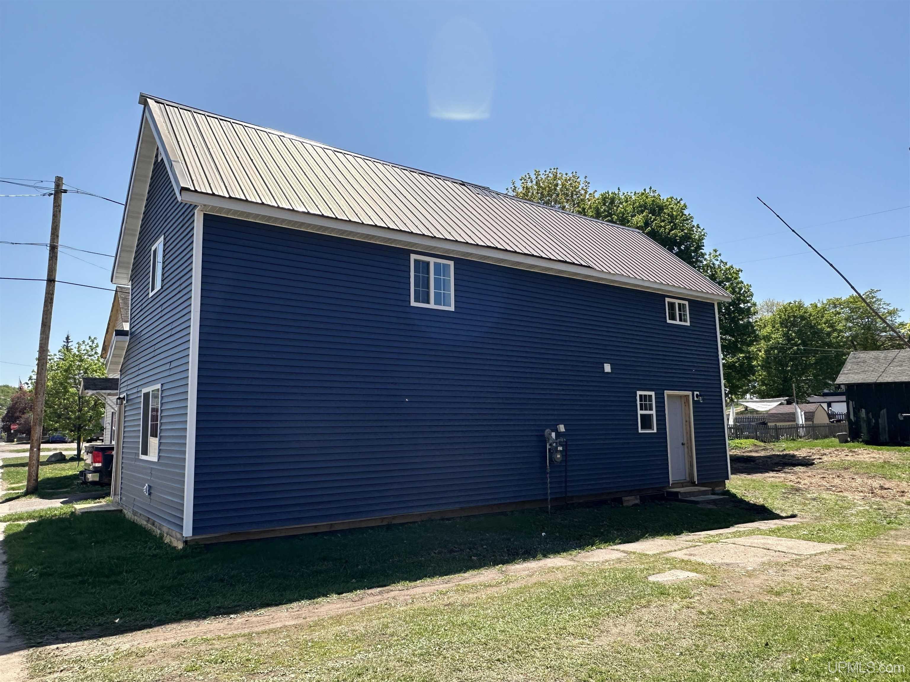 411 North 2nd Street Ishpeming, MI 49849 - Photo 40 of 48