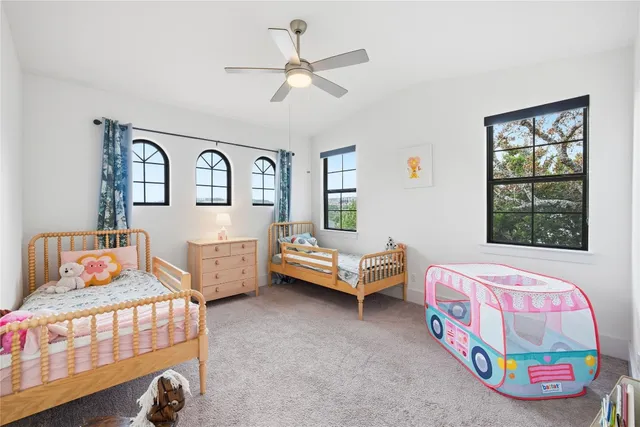 $1,099,000 | 321 Sweet Grass Lane, Lakeway, TX 78738