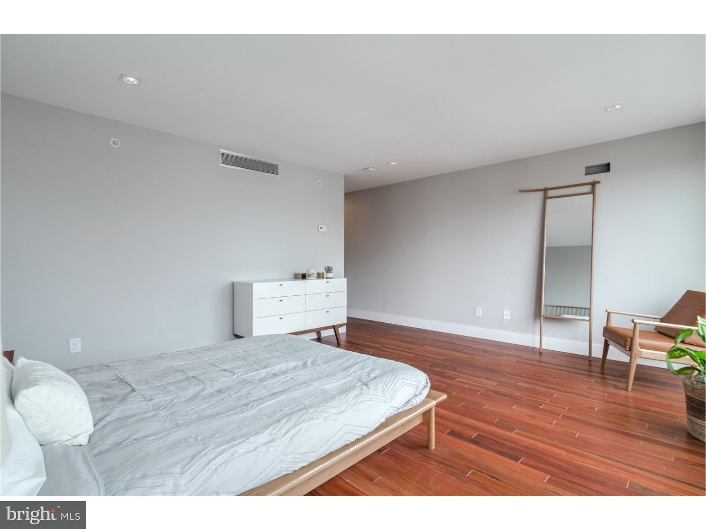 1310 South 20th Street Philadelphia, PA 19146 - Photo 19 of 25 Master Bedroom