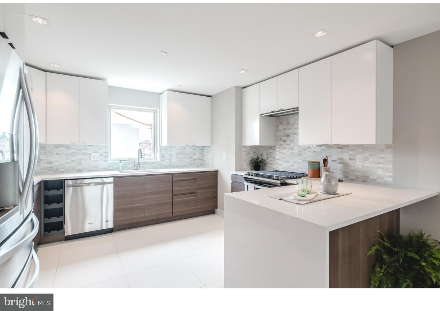 1310 South 20th Street Philadelphia, PA 19146 - Photo 6 of 25 Kitchen