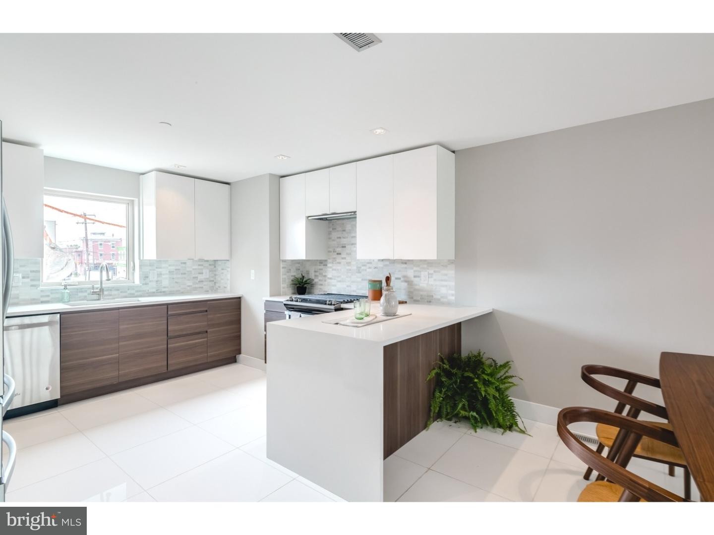 1310 South 20th Street Philadelphia, PA 19146 - Photo 10 of 25 Kitchen