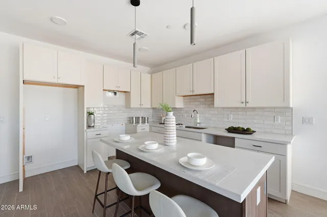 $2,500 | 8137 East Brown Road, Unit 135, Mesa, AZ 85207