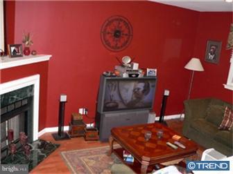 19 North Valley Stream Circle Newark, DE 19702 - Photo 4 of 7