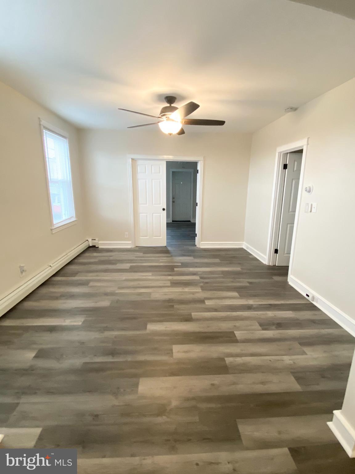 442 Folcroft Street, Unit A Baltimore, MD 21224 - Photo 2 of 17 Family Room