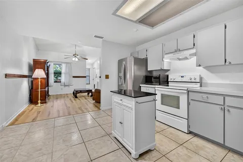 $375,000 | 7016 2nd Street North, St. Petersburg, FL 33702