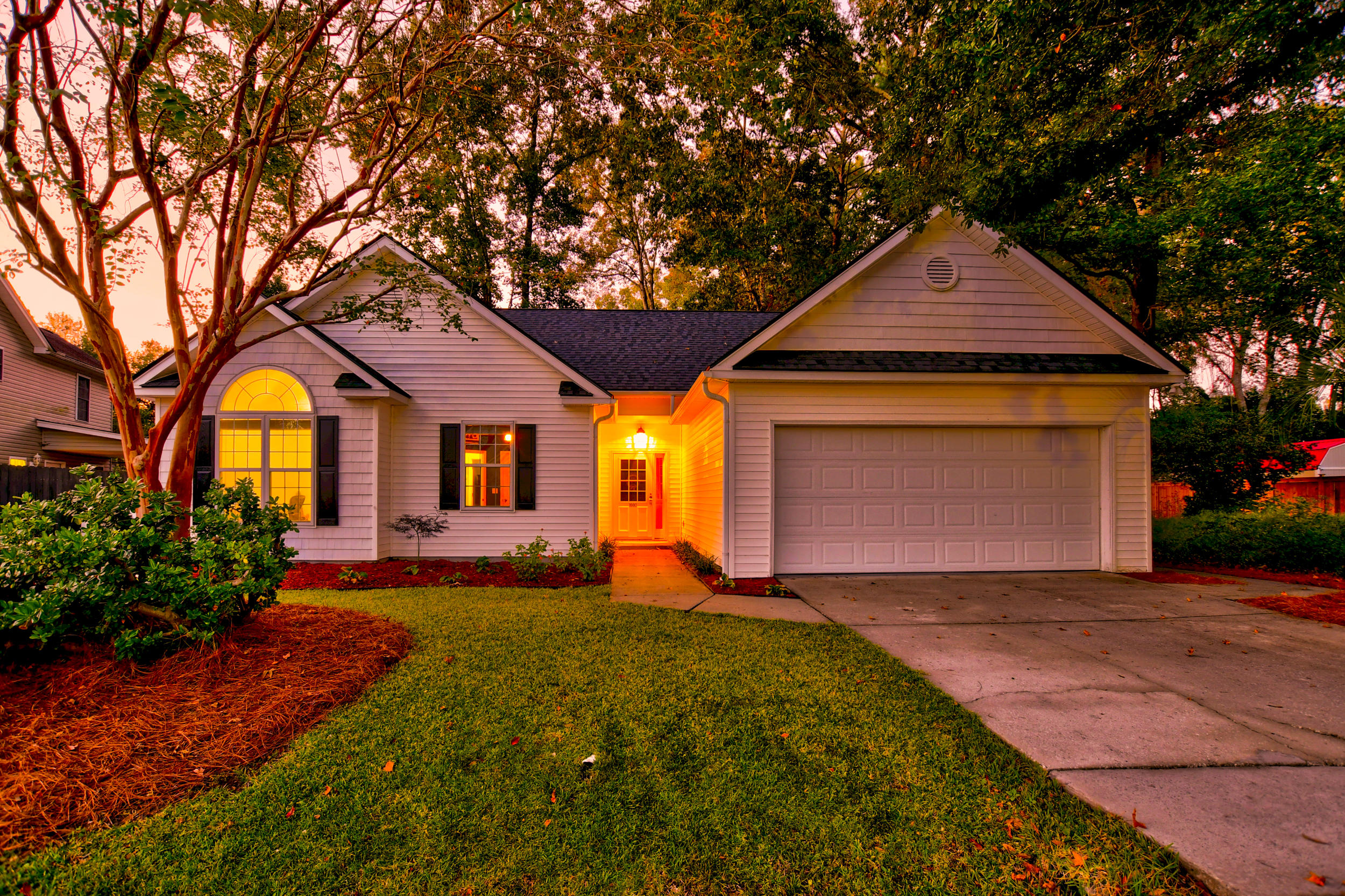 1880 Beechwood Road Charleston, SC 29414 - Photo 1 of 35 DSC_6107_8_9