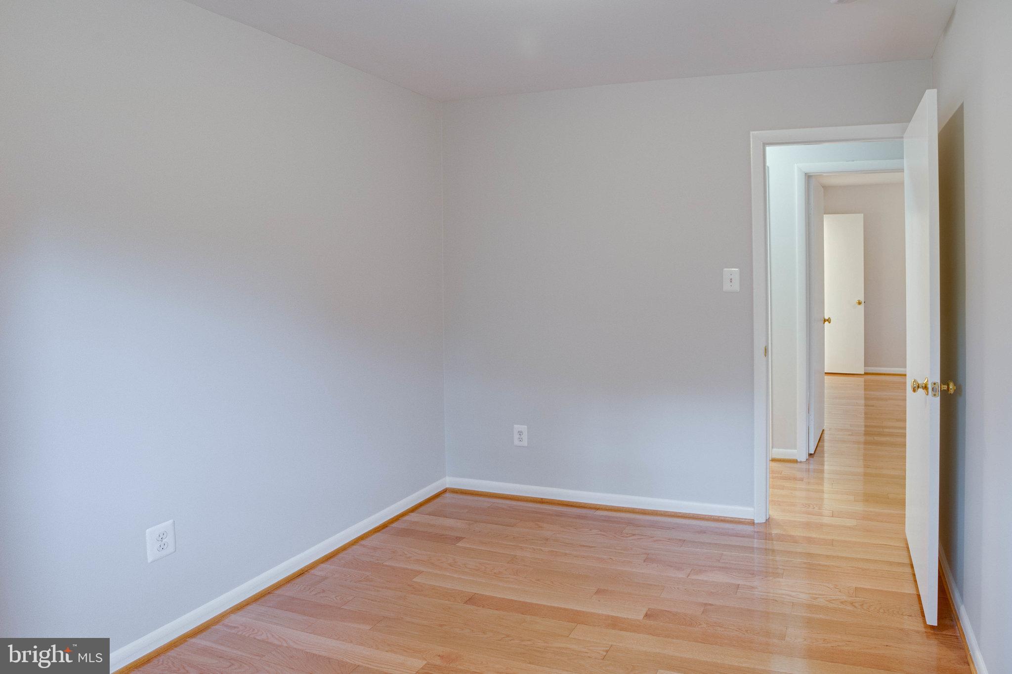 12026 Waples Mill Road Oakton, VA 22124 - Photo 25 of 61