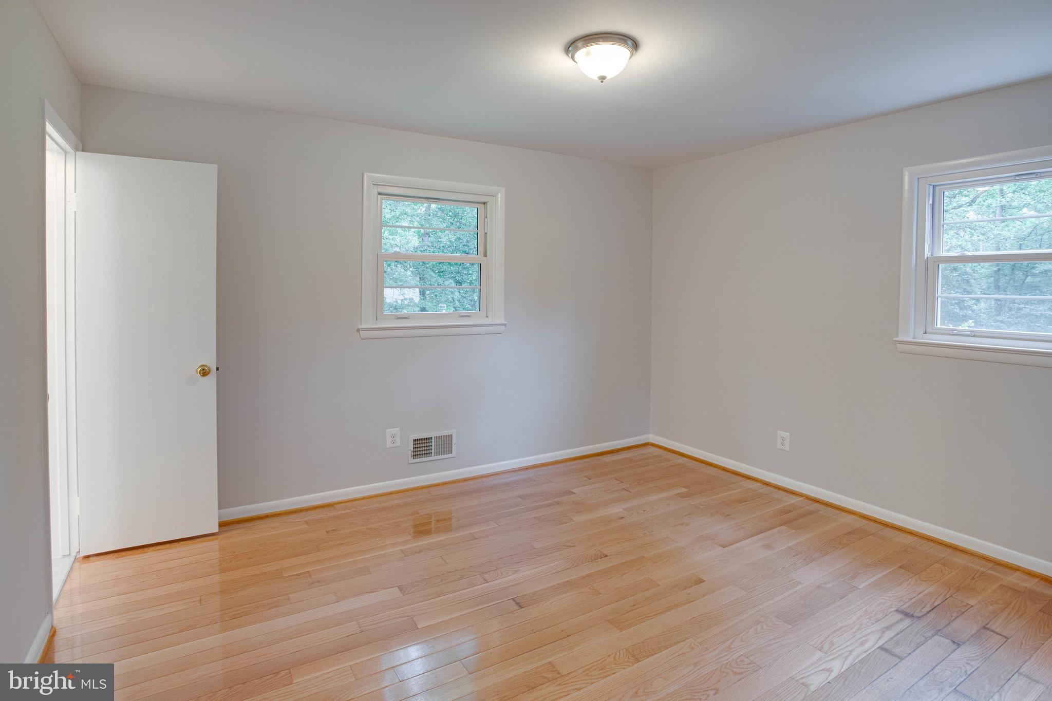 12026 Waples Mill Road Oakton, VA 22124 - Photo 26 of 61