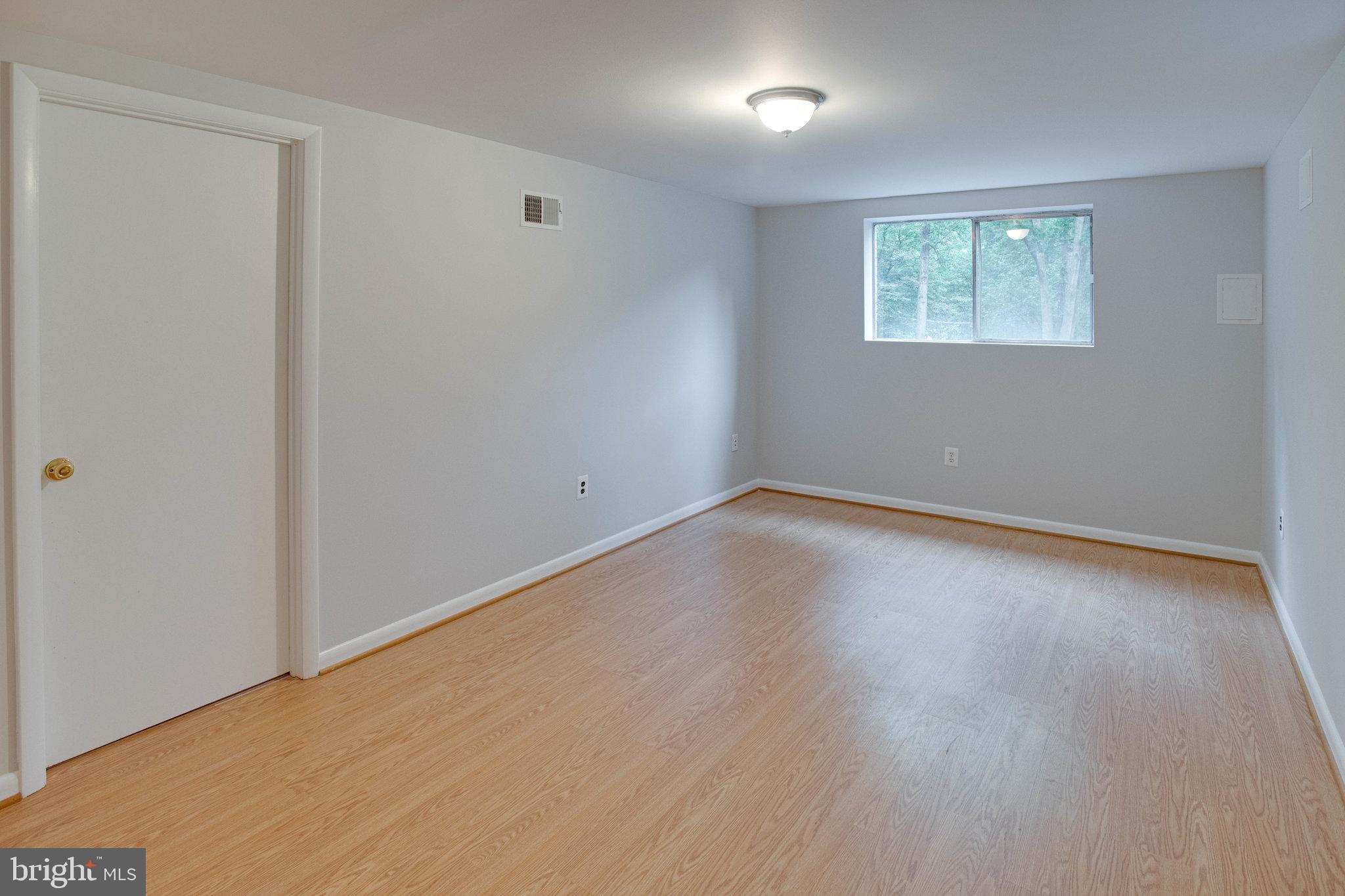12026 Waples Mill Road Oakton, VA 22124 - Photo 34 of 61