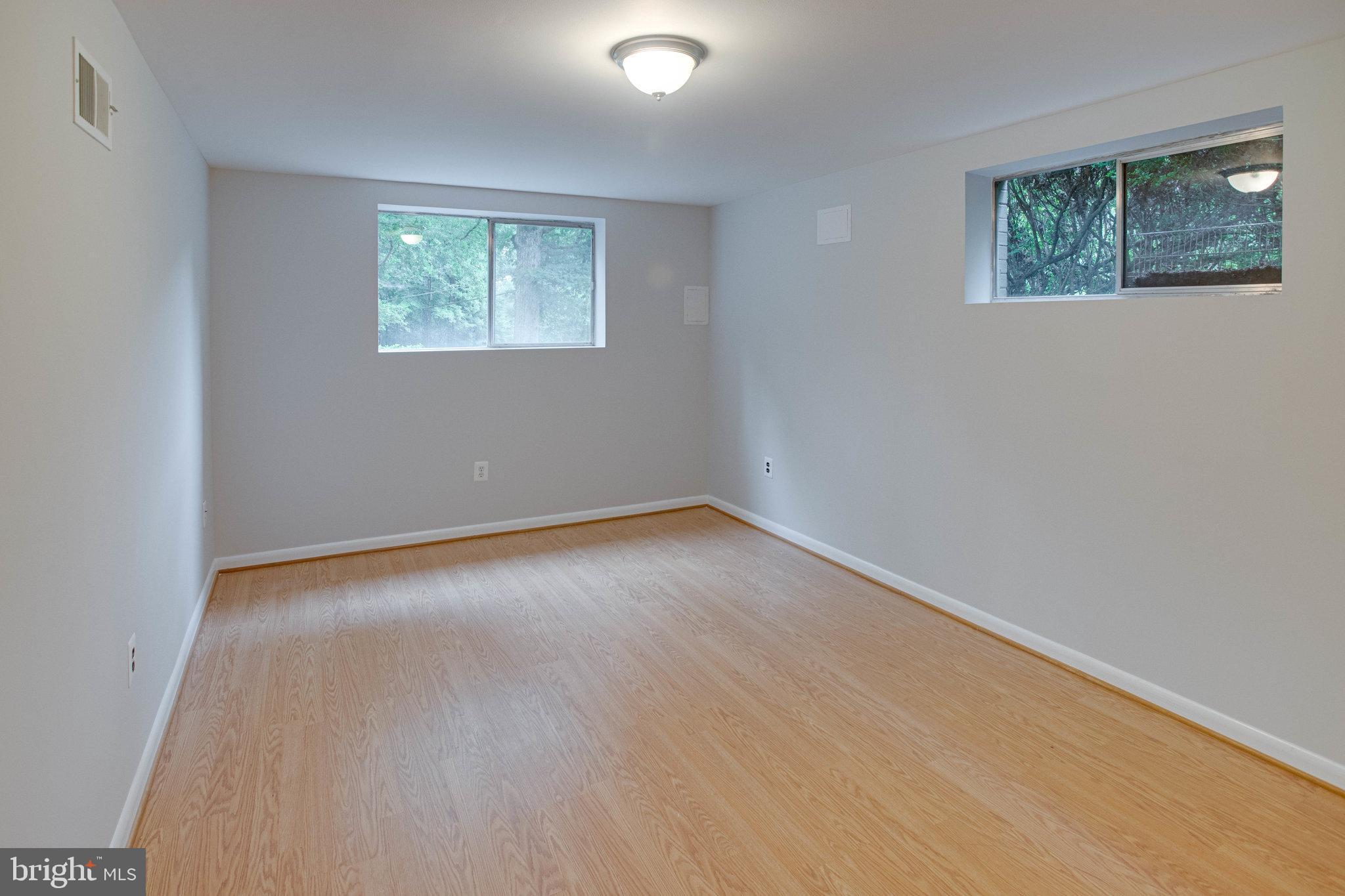 12026 Waples Mill Road Oakton, VA 22124 - Photo 35 of 61