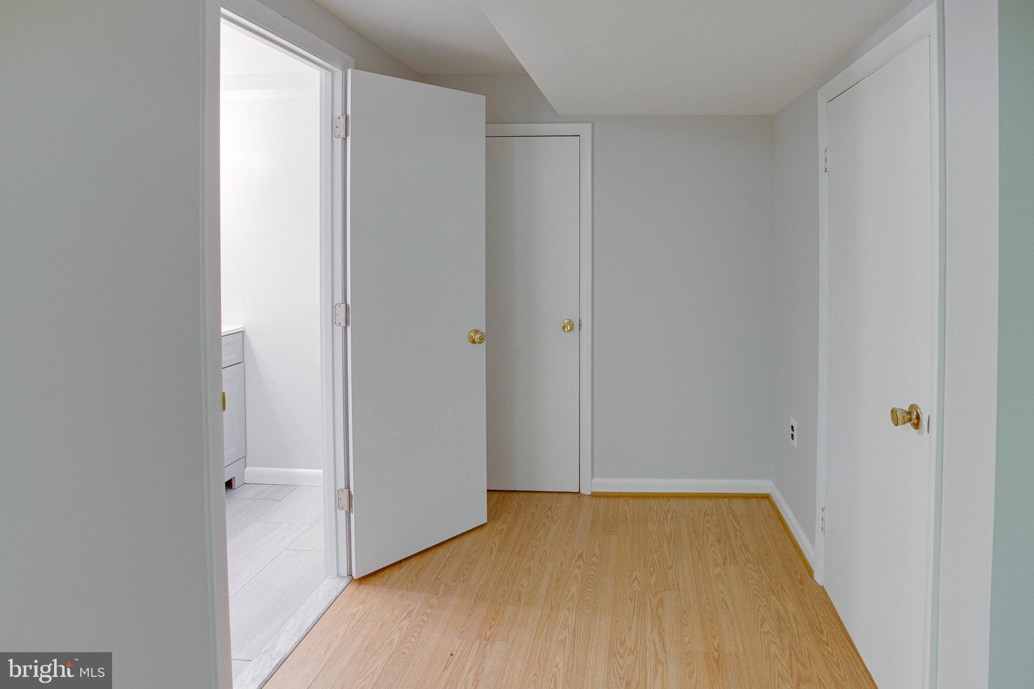 12026 Waples Mill Road Oakton, VA 22124 - Photo 42 of 61