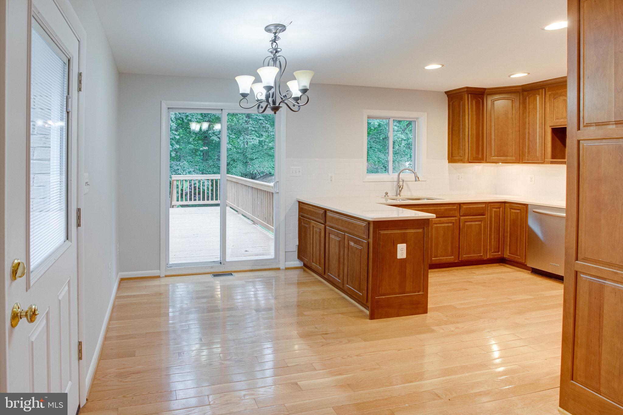 12026 Waples Mill Road Oakton, VA 22124 - Photo 9 of 61