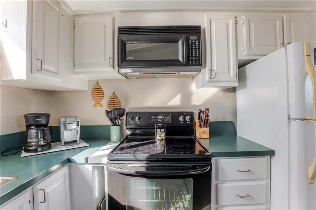 2334 San Bar Road, Unit 22 Graford, TX 76449 - Photo 12 of 40 Beautiful kitchen for entertaining