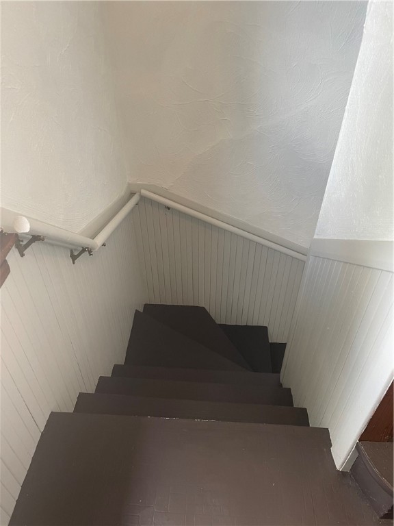 56 Brandon Road Cranston, RI 02910 - Photo 17 of 28