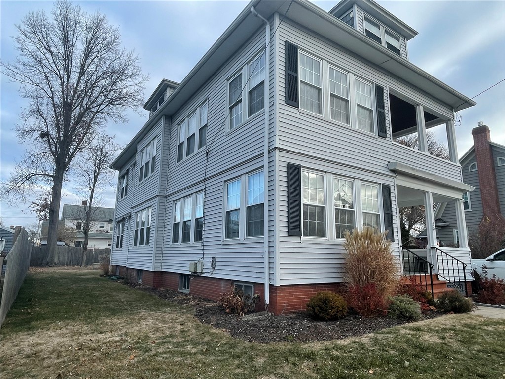56 Brandon Road Cranston, RI 02910 - Photo 3 of 28