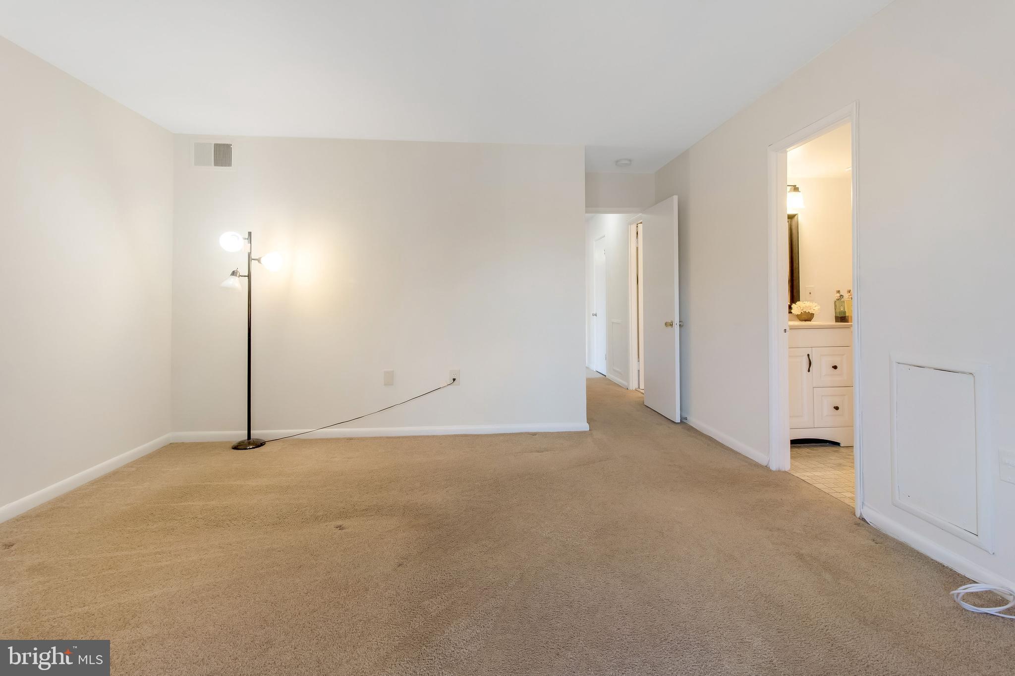 15611 Dorset Road, Unit 202 Laurel, MD 20707 - Photo 19 of 38 Gallery Image 19