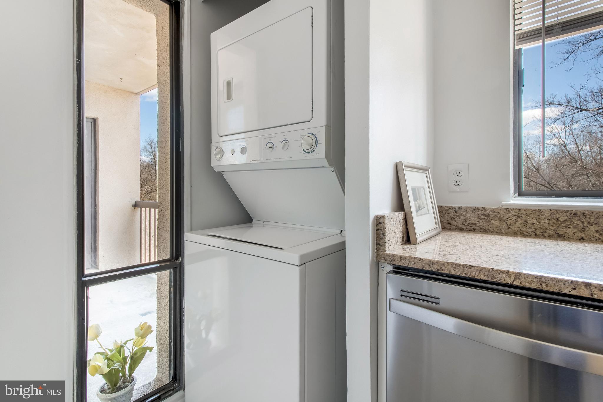 15611 Dorset Road, Unit 202 Laurel, MD 20707 - Photo 9 of 38 Gallery Image 9