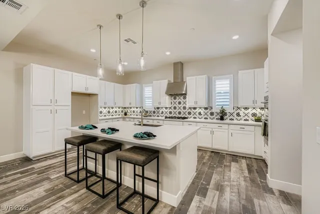 $768,000 | 4294 Swift Street, Las Vegas, NV 89135