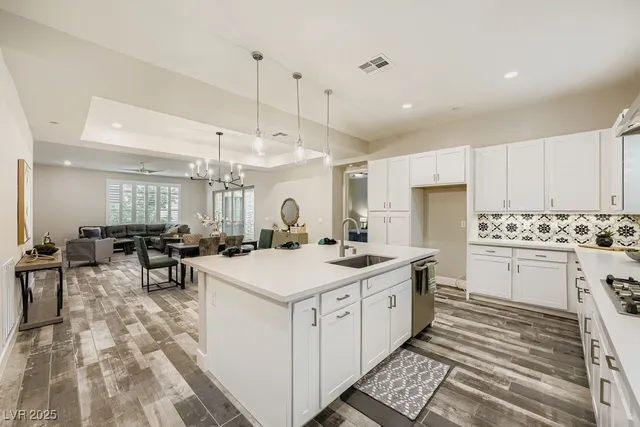 $768,000 | 4294 Swift Street, Las Vegas, NV 89135