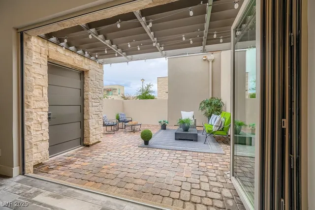 $768,000 | 4294 Swift Street, Las Vegas, NV 89135