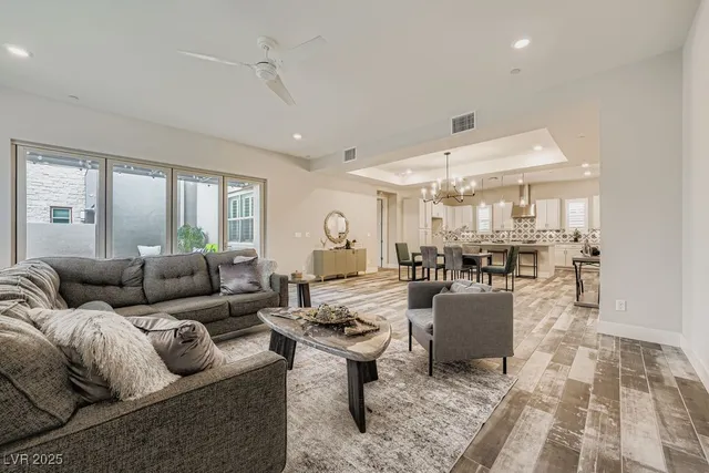 $768,000 | 4294 Swift Street, Las Vegas, NV 89135