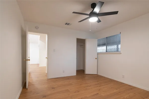 $1,250 | 100 Nicole Cove, Unit B, Round Rock, TX 78664