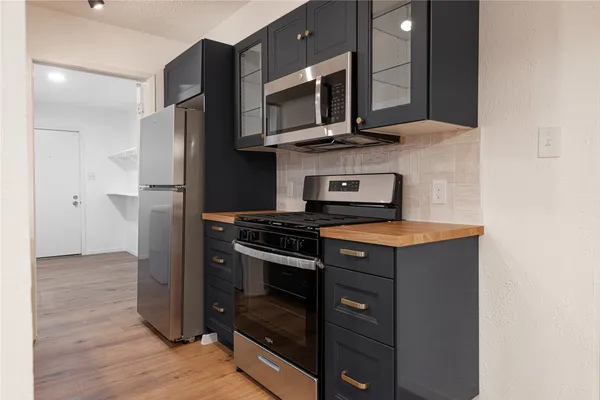 $1,250 | 100 Nicole Cove, Unit B, Round Rock, TX 78664