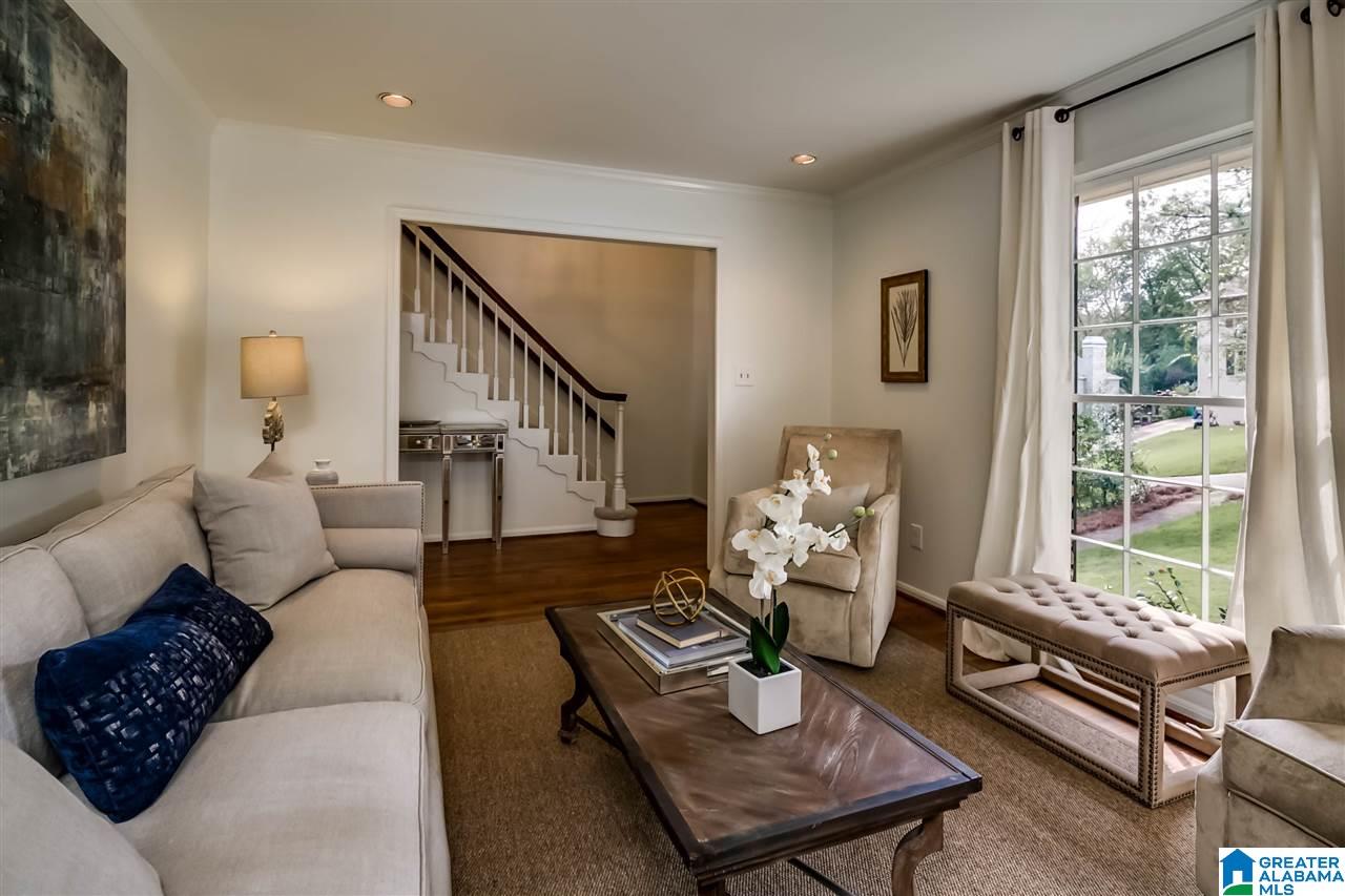 145 Memory Court Mountain Brook, AL 35213 - Photo 7 of 31