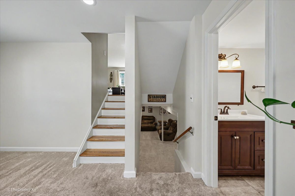 767 North Willow Road Elmhurst, IL 60126 - Photo 23 of 36
